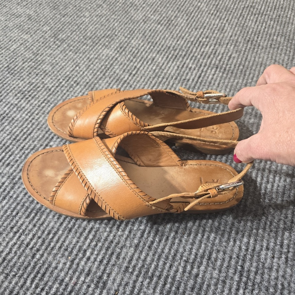 FRYE Leather Robin Feather Rose Criss‎ Cross Sandals 9.5